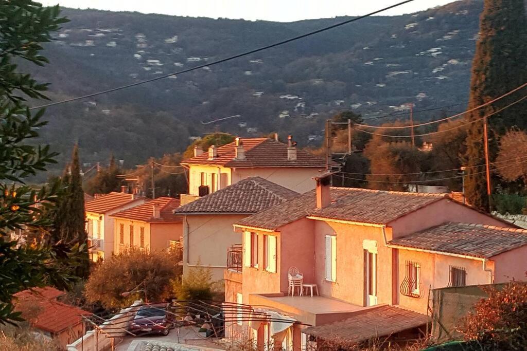De 1 A 6 Avec Terrasse Solarium, Vue Panoramique Et Parking Gratuit Leilighet Grasse Eksteriør bilde